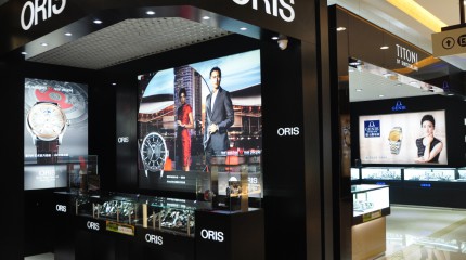  西夏萬(wàn)達(dá)百貨巍雅斯名表城隆重開(kāi)業(yè)，全新亮相