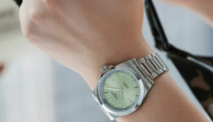 [瑞士浪琴表]悅動時光，優(yōu)雅綻放